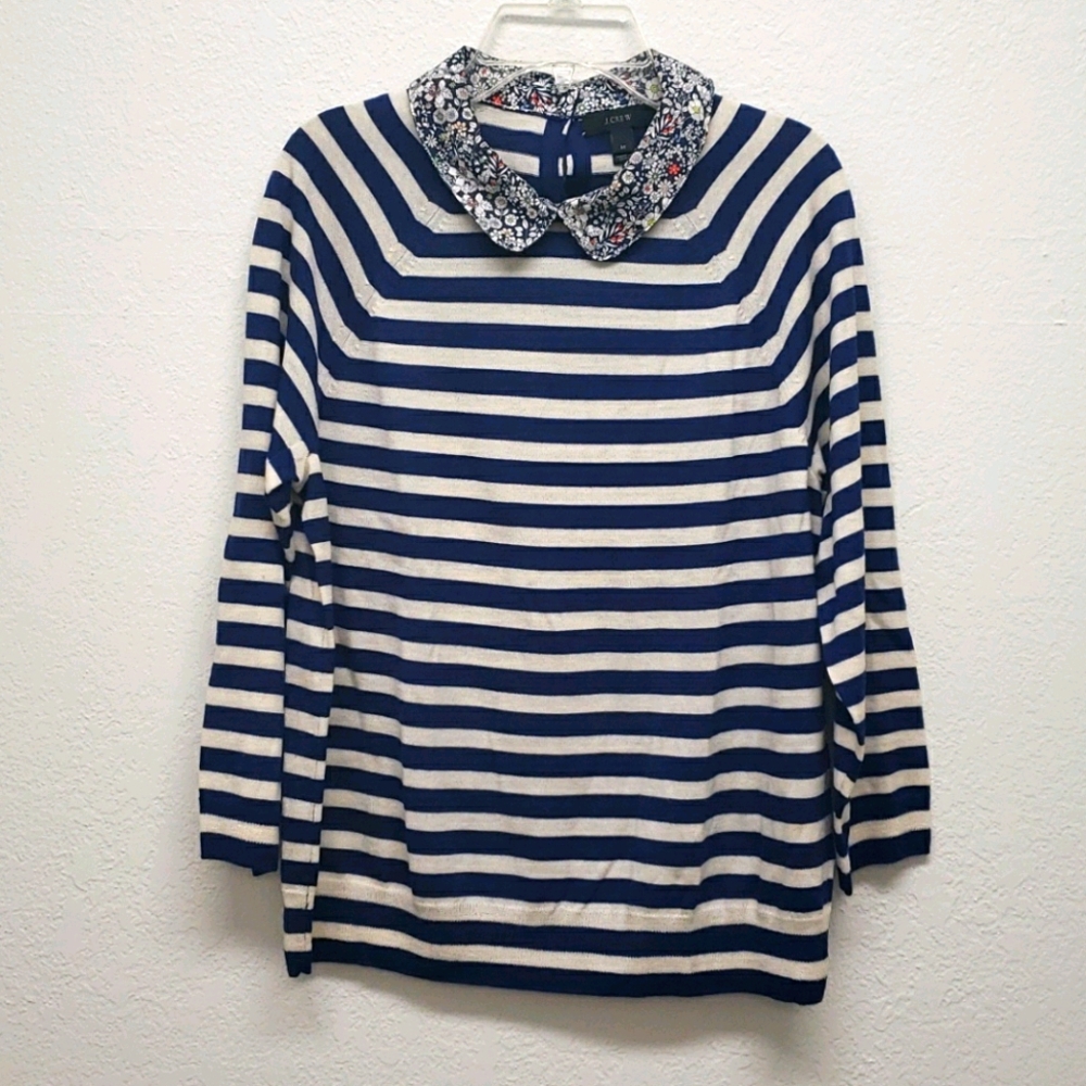 JCrew Navy White Sweater w/collar button back boho